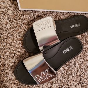 Michael Kors slipper